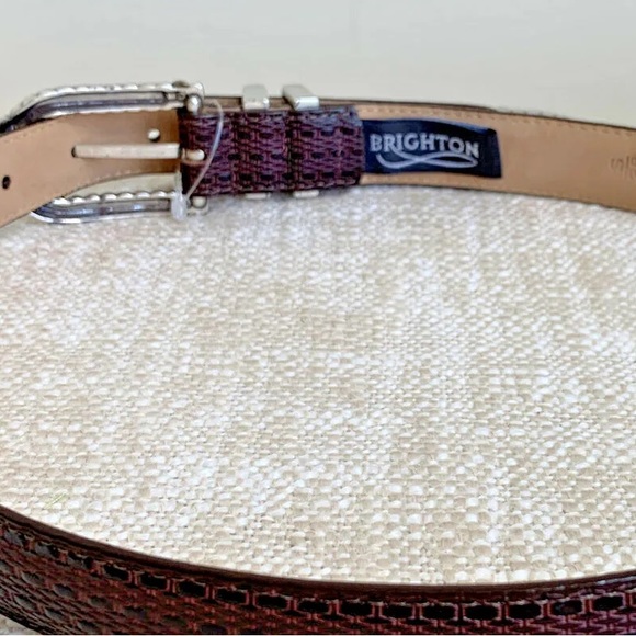 Brighton Belt Size ML / 32 Leather Brown Silver& Gold Tone Buckle & Tip - Picture 7 of 10